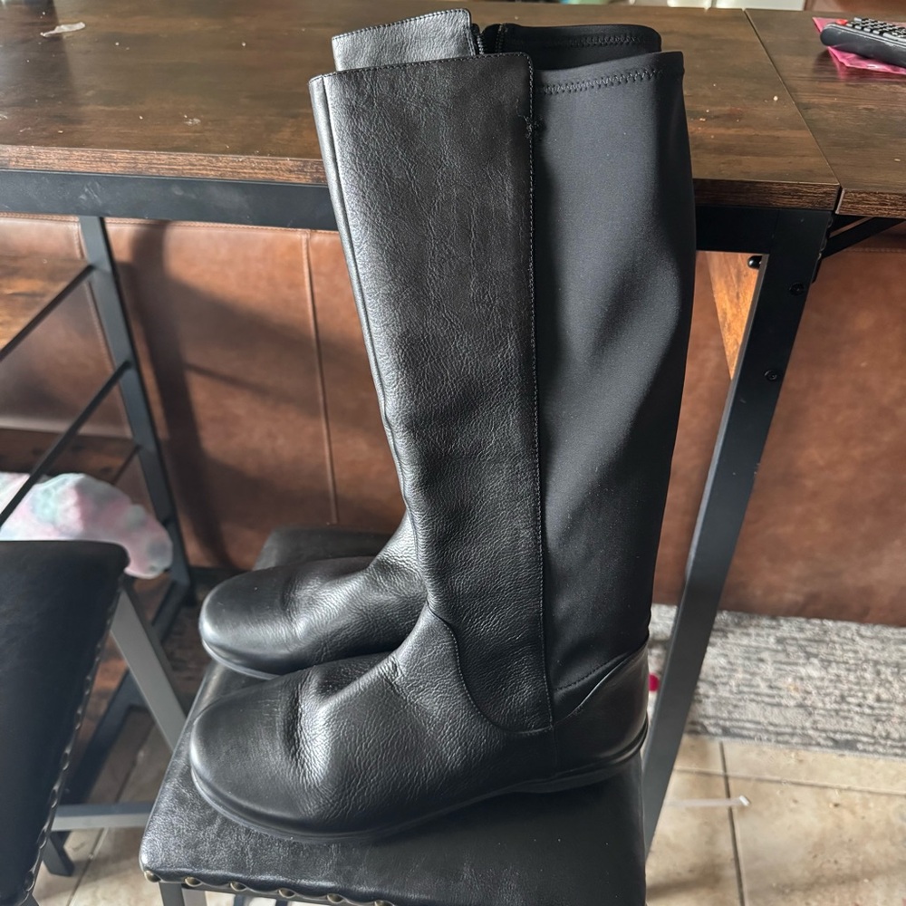 Abeo Black Leather Tall Boots Stretch Back Women's 9.5 like New